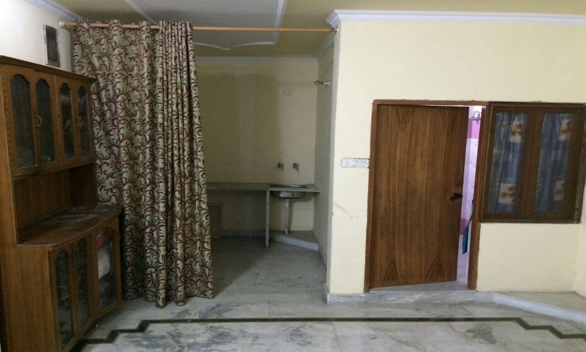 Private Room in Dalanwala