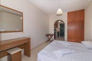 1 Schlafzimmer, Bügeleisen/Bügelbrett, Internetzugang, Bettwäsche