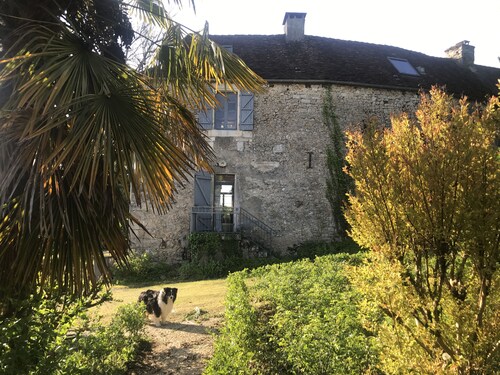 Maison de Maitre +petite maison Perigourdine for 12 people in the causse