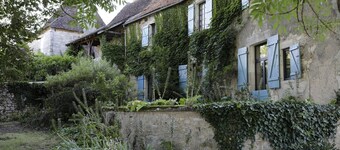 Maison de Maitre +petite maison Perigourdine for 12 people in the causse