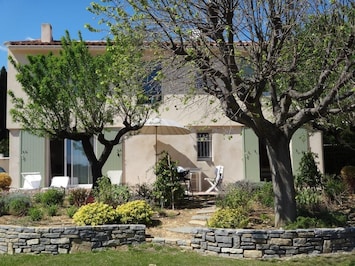 vue depuis le jardin