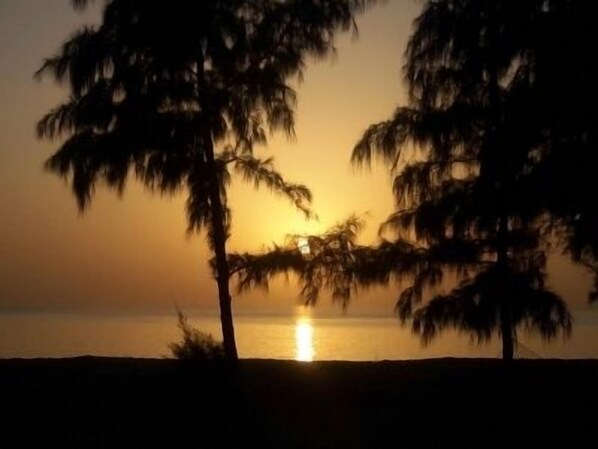 Una playa cerca, toallas de playa