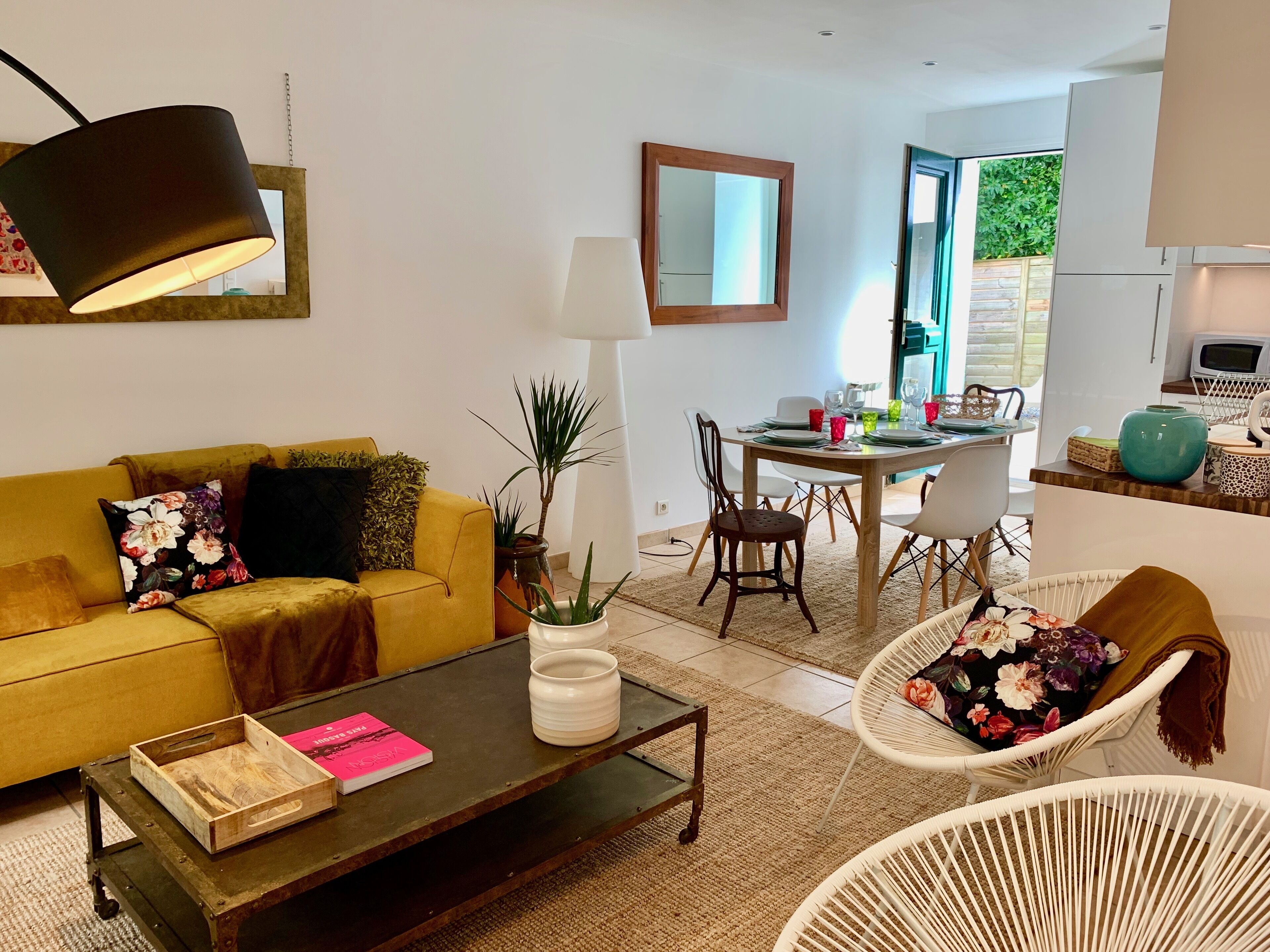 Lovely cottage T 3, Biarritz center, private garden, very quiet, south