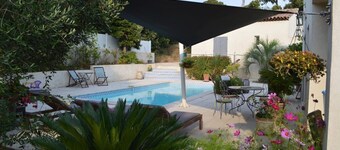 Very high season, luxury house in a privileged setting Au BRUSC
