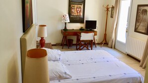 1 soverom, strykejern/-brett, wi-fi og sengetøy