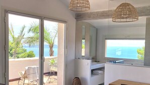 A modern bathroom with a large window, a sink, and a mirror. - High end estate with superb sea view, heated swimming pool, tennis, jacuzzi (Hyères)