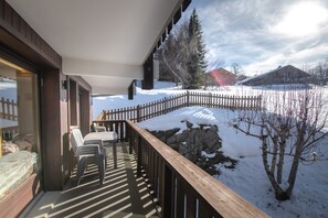 Terrace/patio - Megève-Mont d'Arbois, T3 RENOVATED, 50m2, 4 pers. located 5 minutes from the slopes. (Megève)