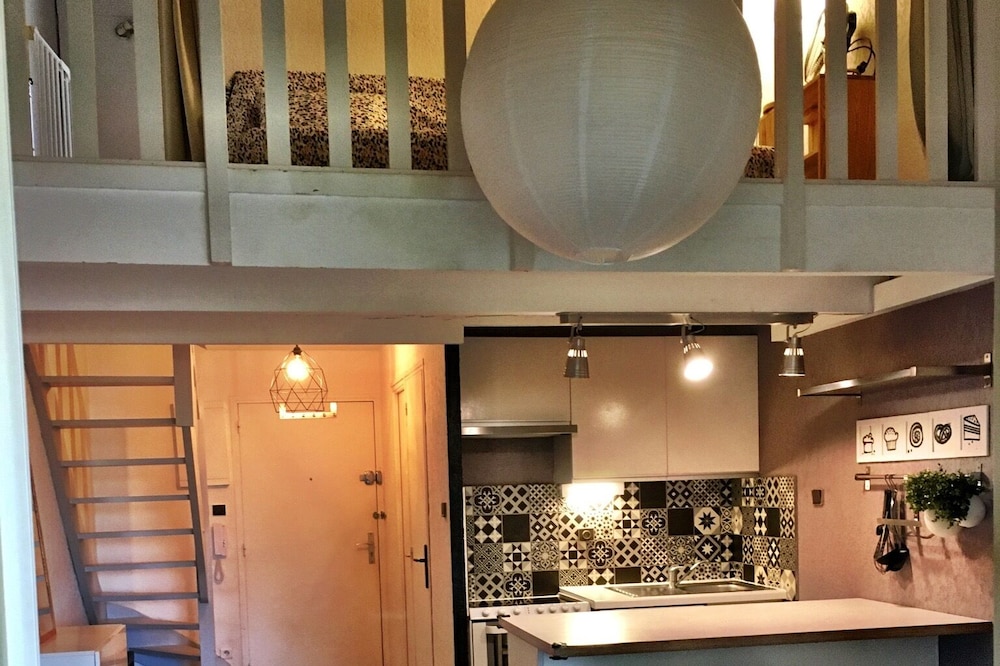 T2 duplex apartment + mezzanine Argentiere Plage waterfront sea view