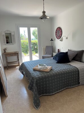 4 chambres, fer et planche à repasser, Wi-Fi gratuit, draps fournis