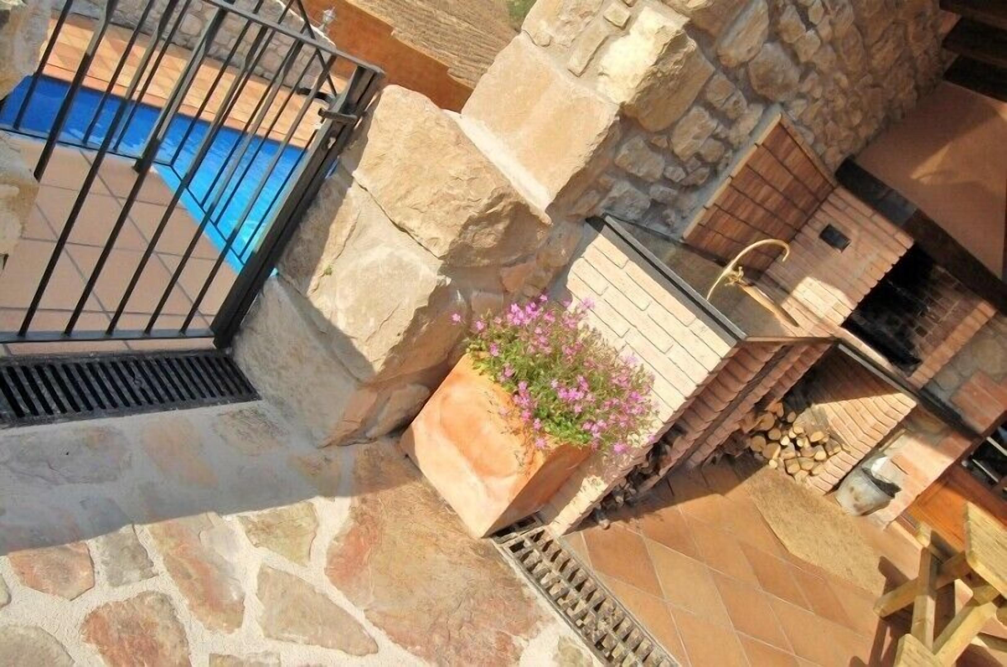 Extraordinary spacious and luxurious limestone house with all facilities