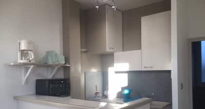 Appartement situé à 200 m de la plage