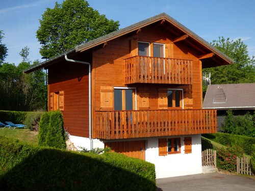 Beautiful Chalet for 8 people, 4 bedrooms, 3 bathrooms and beautiful views