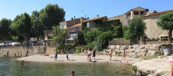 Gracious large house in historic Languedoc village