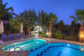 Piscine extérieure