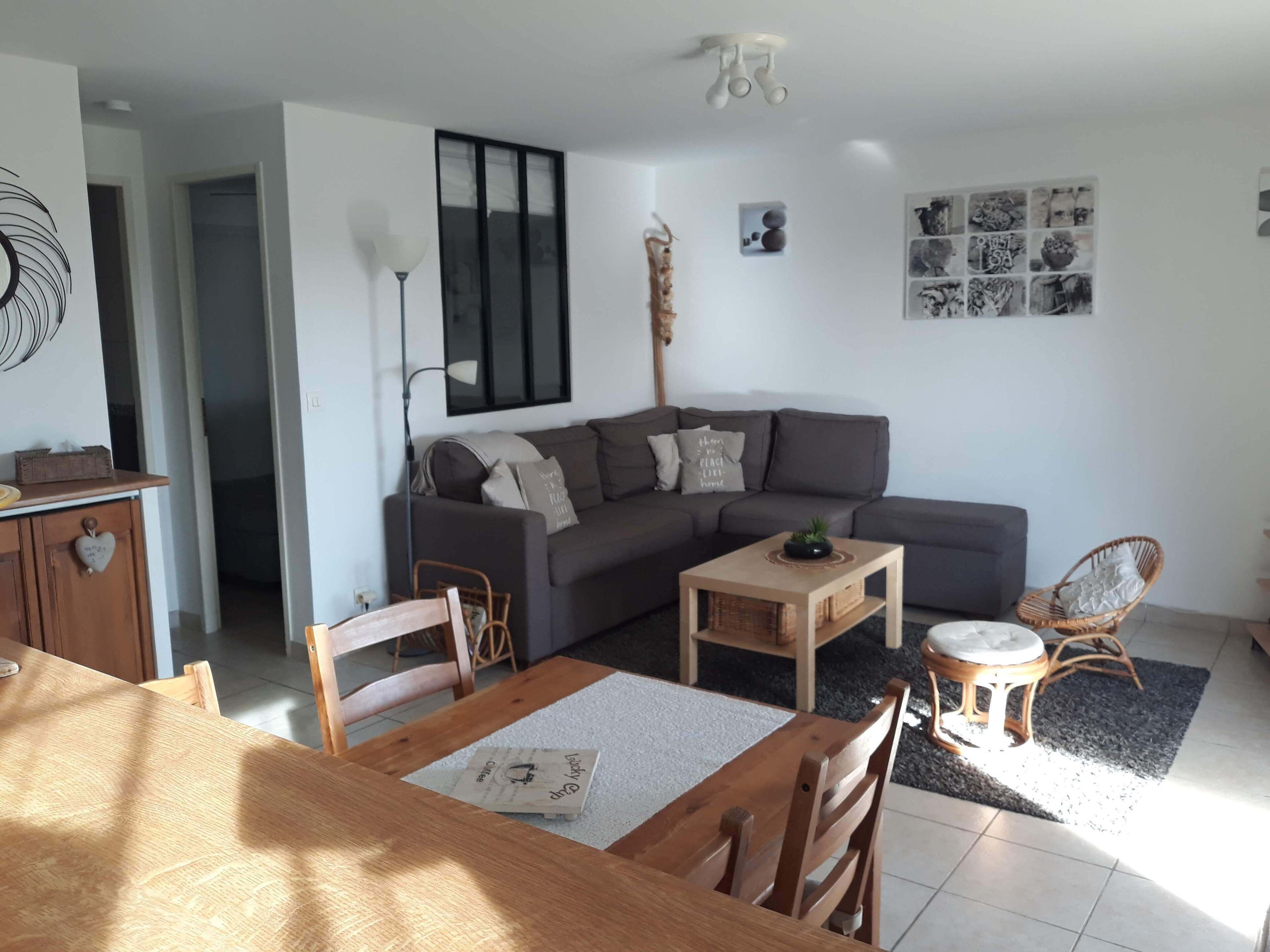 Bottom sea view villa