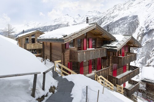 Chalet Flair mit eigenem Wellnessbereich