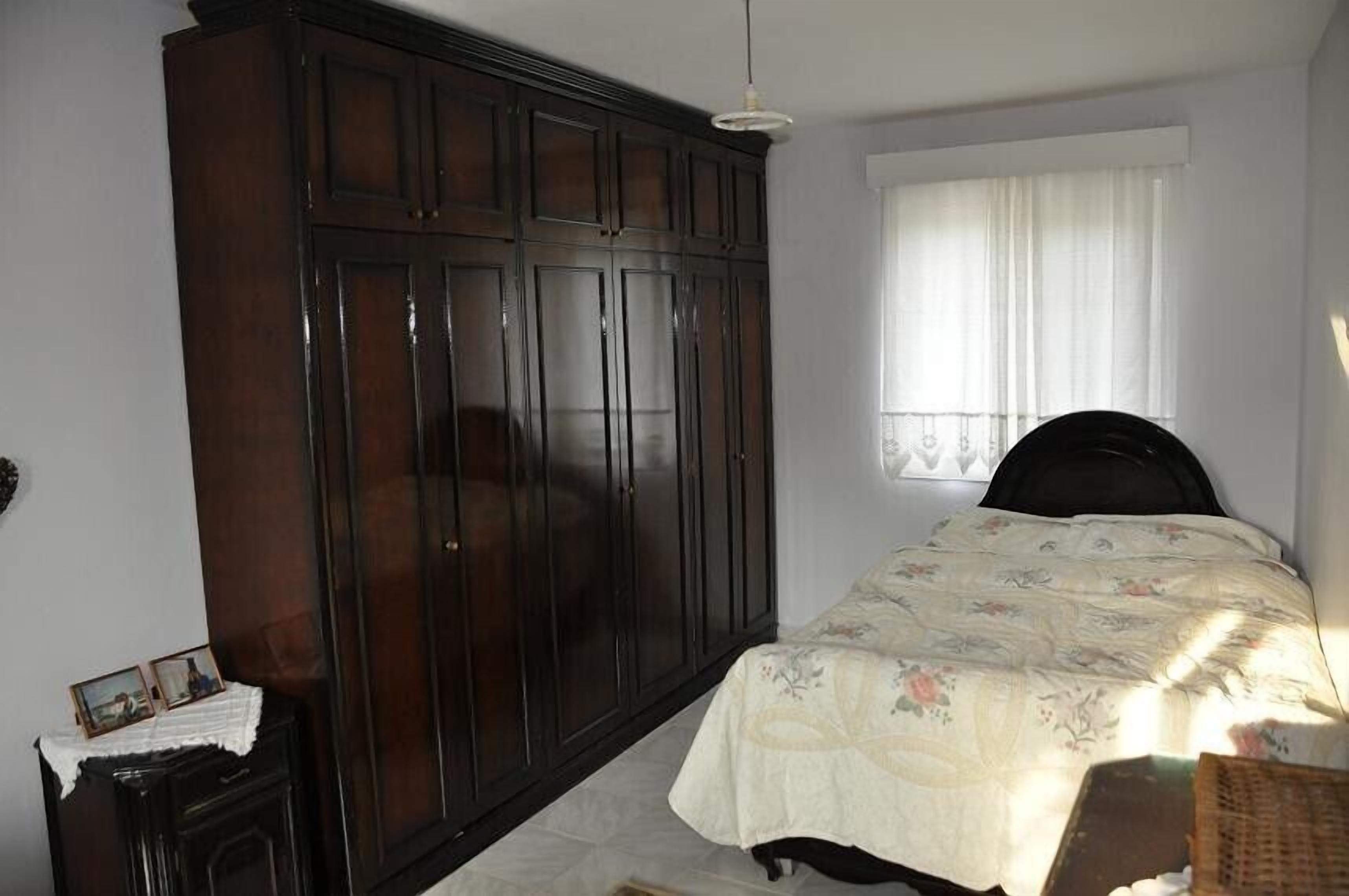 Lovely detached country house set in pine forest, Private Pool, Close to beach