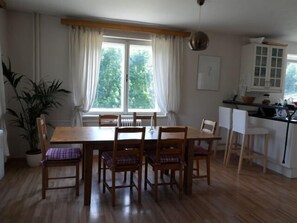 Dineren