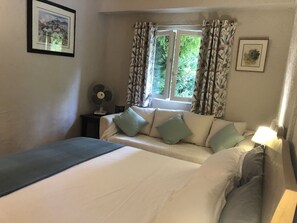 3 Schlafzimmer, Bügeleisen/Bügelbrett, WLAN, Bettwäsche