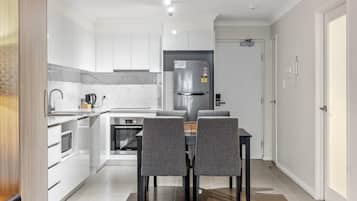 Microwave, stovetop