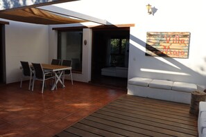 Outdoor dining - House / Villa - Puerto del rosario (Villaverde)