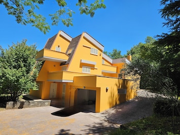 Esterni