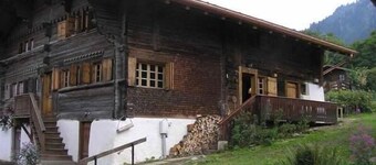 Chalet La Forclaz, 10 hengen lomamökki, kaunis hiihto- ja retkeilyalue