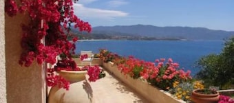 Villa "E CORE" – Vue mer exceptionnelle, plage à pied, piscine privée