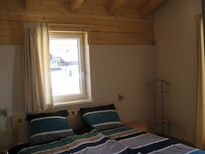 5 bedrooms, iron/ironing board, WiFi, bed sheets - Luxury vacation home for summer with private pool and winter at the slopes (Annaberg)