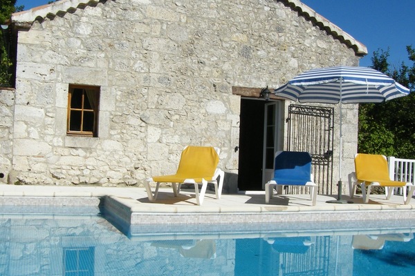 Swimming pool and Pigeonnier