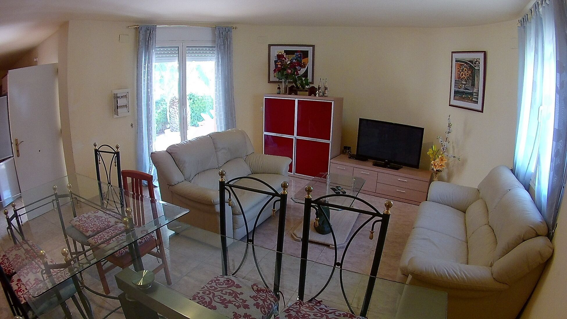 Villa Manuela with air conditioning and up to 12 people. Pool 10x5m.