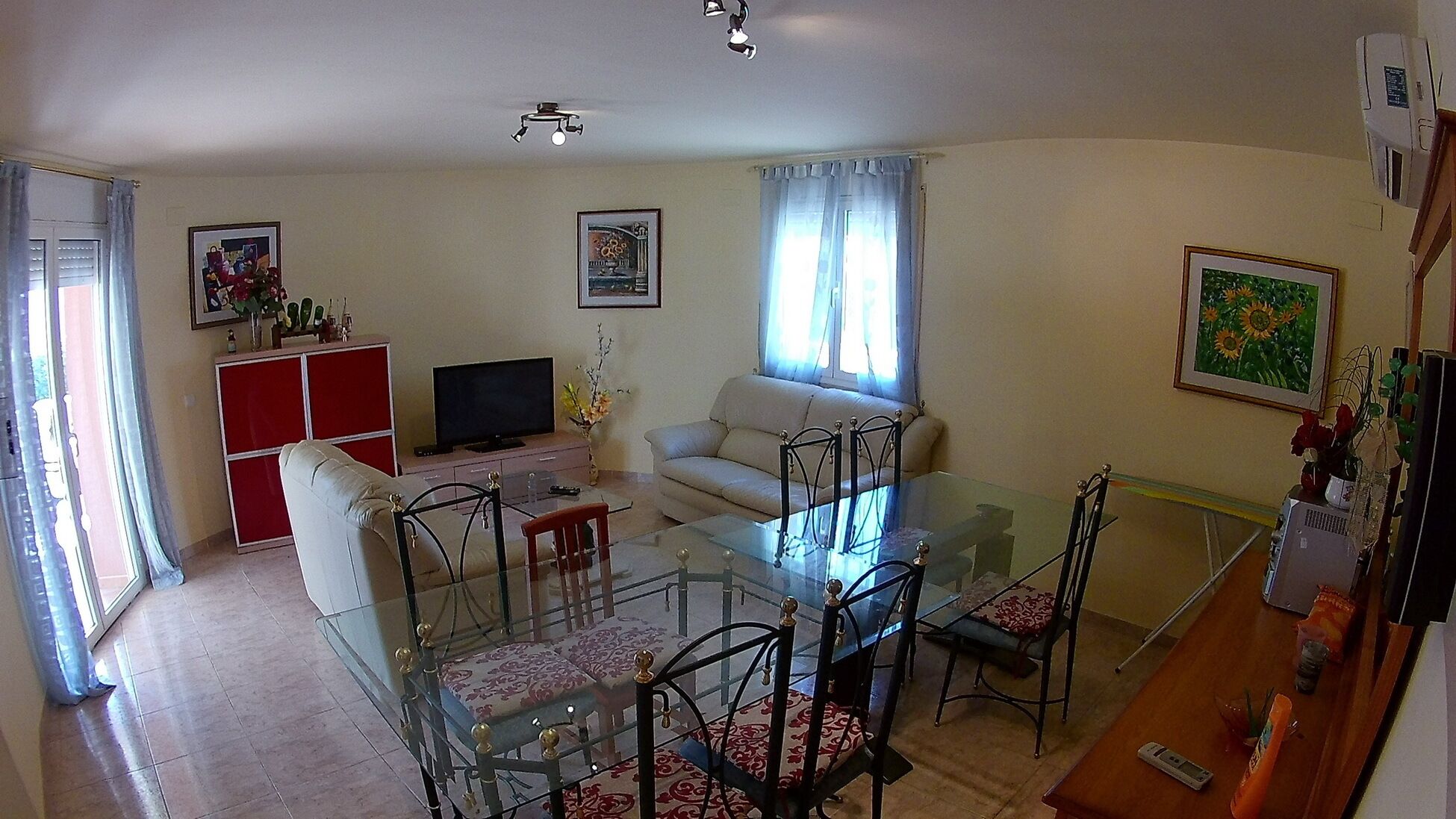 Villa Manuela with air conditioning and up to 12 people. Pool 10x5m.