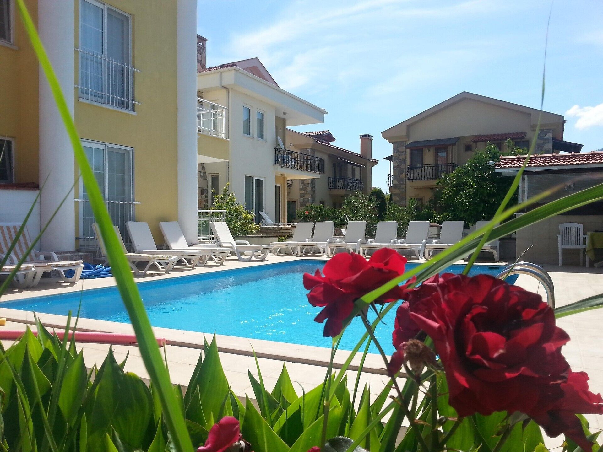 Karaca Apartments Hotel