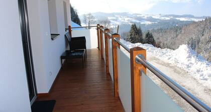 Ferienwohnung mit Blick auf die Berge