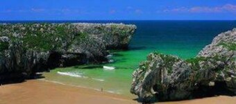 Llanes: Villa kylässä Llanes