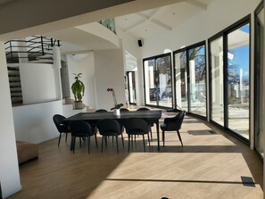Dining - South facing Villa with Panoramic Sea View, POOL, AC, Quiet  (Grasse)
