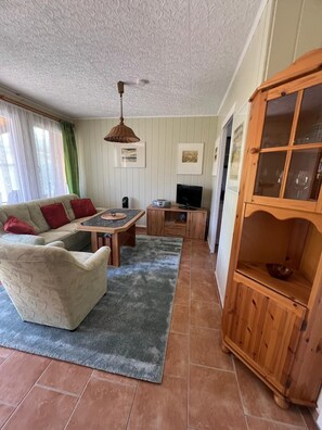 TV, fireplace - Relaxing holiday in the detached house Selma! (Trassenheide)