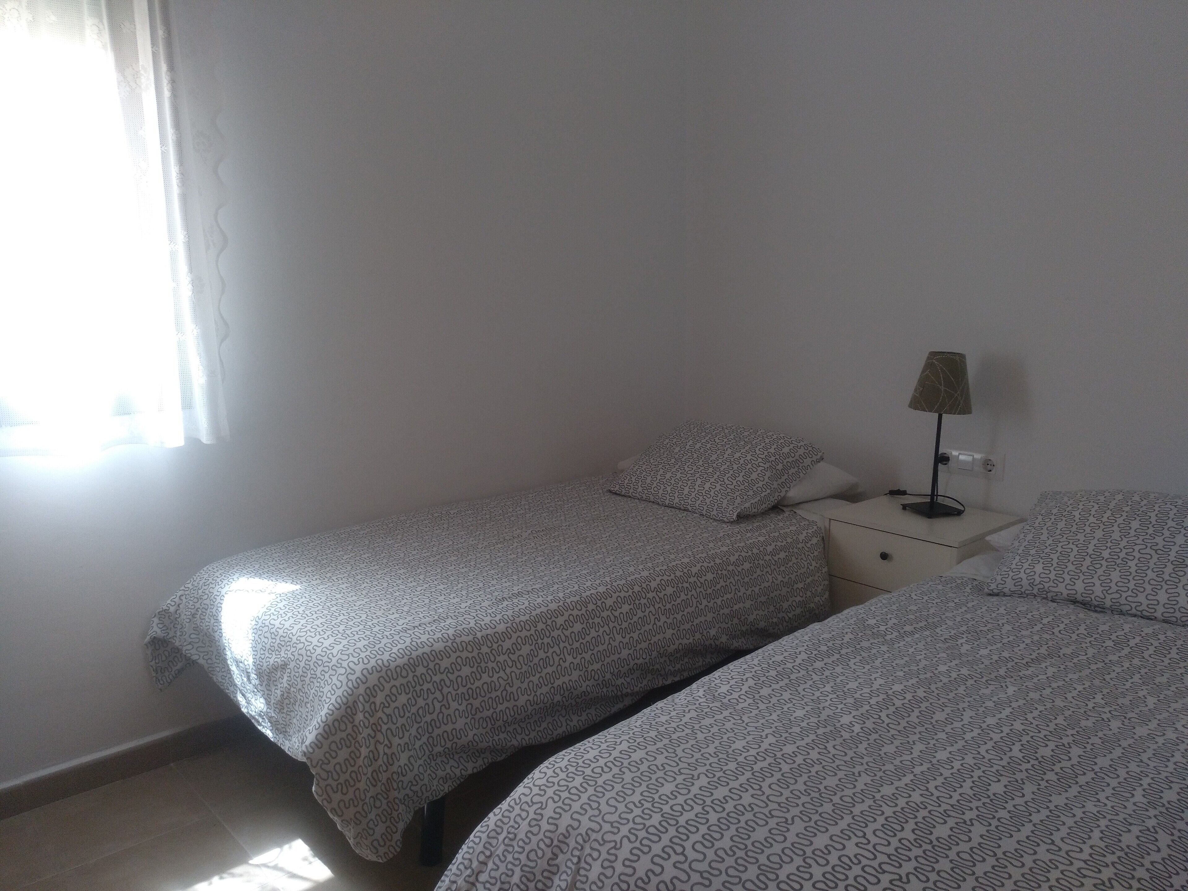 New house in Costa Brava: private garden, communal swimming pool