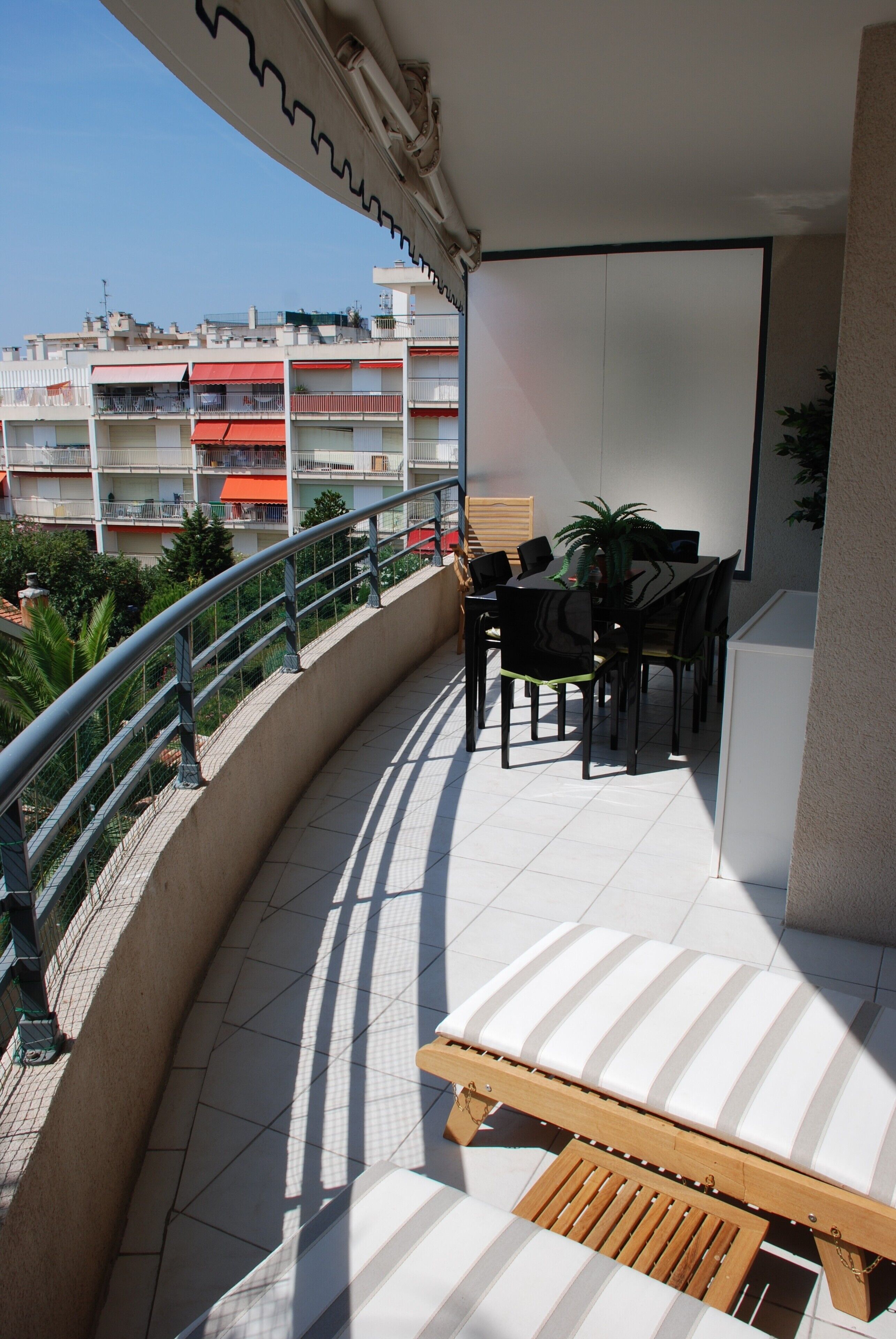 Lovely apartment in heart of Palm Beach Cannes