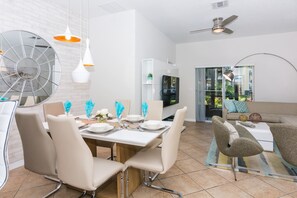 Townhome, 3 Bedrooms | Living area