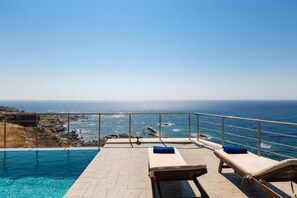 Een infinitypool