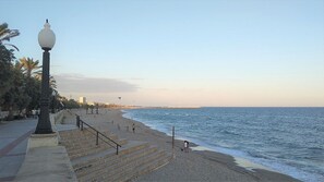 Beach nearby - House with private pool and wi. fi (Coma-Ruga)