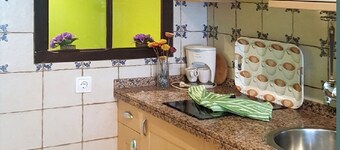 Andrea Orange Apartments