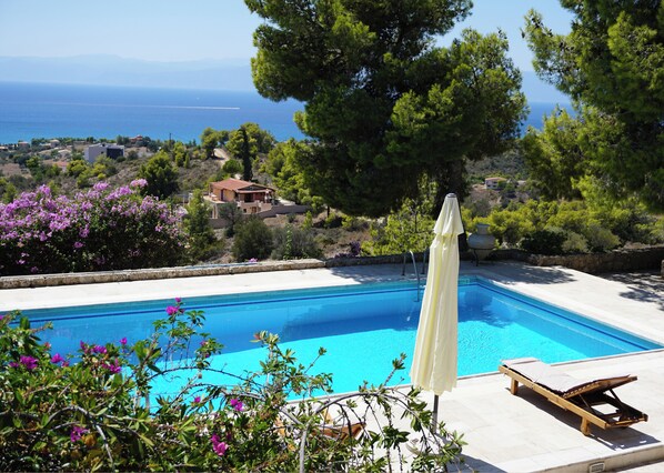 Piscine extérieure