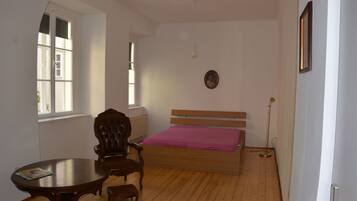 2 bedrooms, Internet