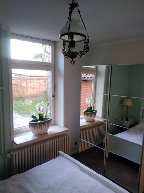 2 bedrooms, in-room safe, iron/ironing board, WiFi