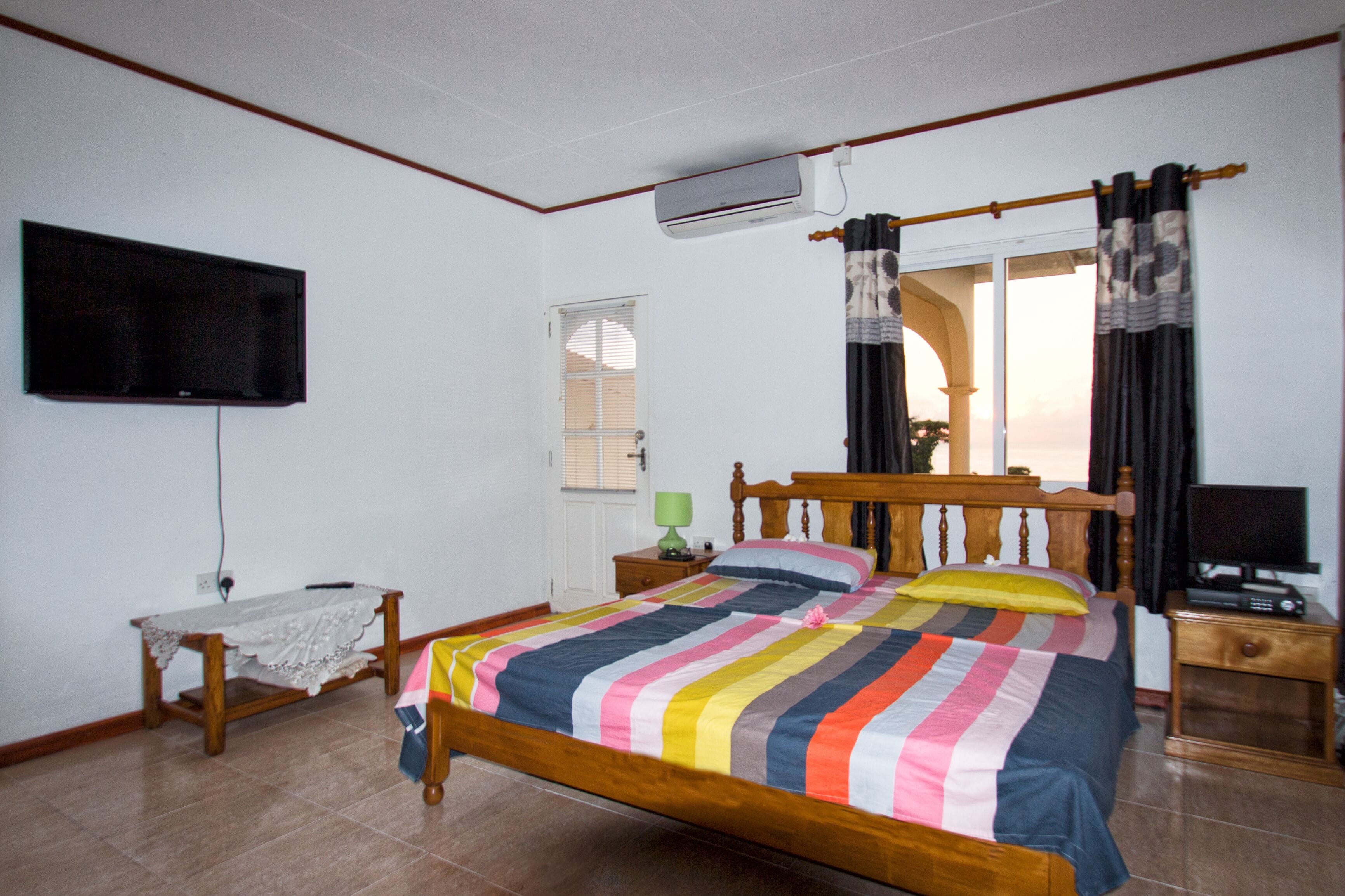 3 habitaciones y wifi 