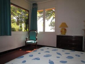 3 bedrooms, iron/ironing board, WiFi