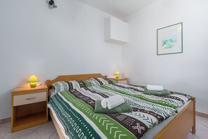 2 bedrooms, free WiFi, bed sheets