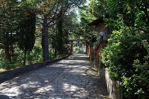 house / villa - 9 rooms - 4/12 persons